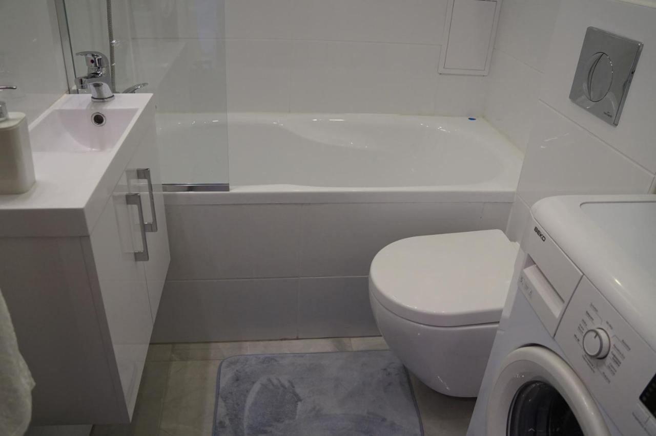 Apartament Gliwice Centrum Dunikowskiego Z Garazem Extérieur photo