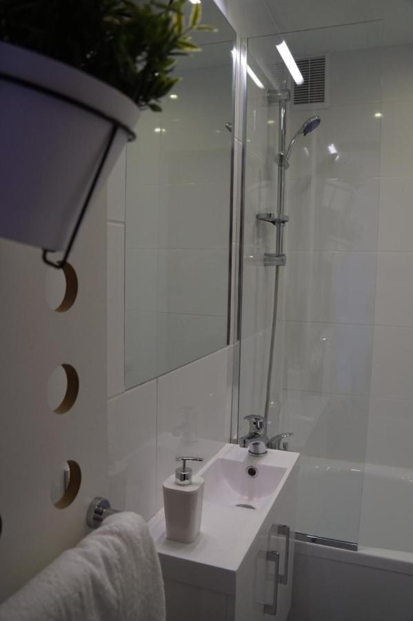 Apartament Gliwice Centrum Dunikowskiego Z Garazem Extérieur photo